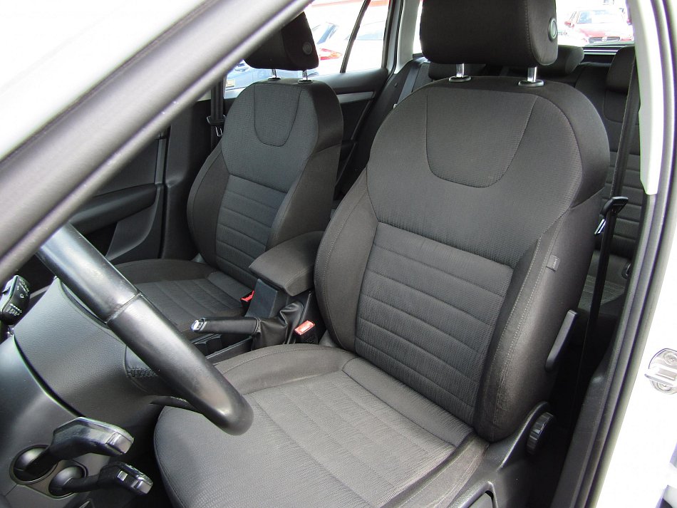 Škoda Octavia III 2.0 TDi Elegance 4x4