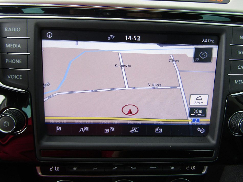Volkswagen Passat 2.0 TDi Highline