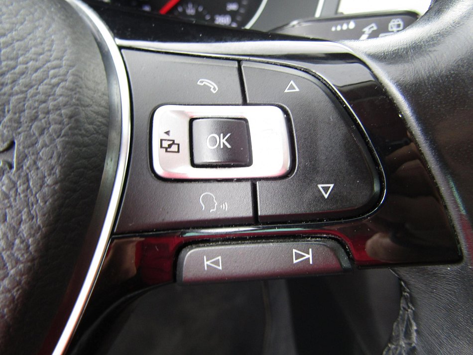 Volkswagen Passat 2.0 TDi Highline