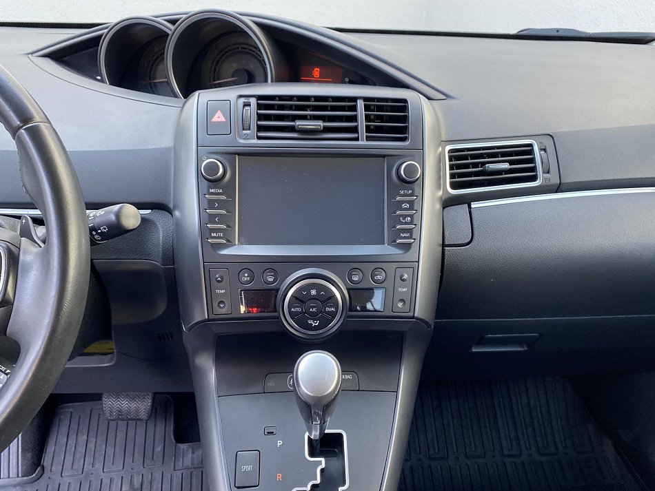 Toyota Verso 1.8i 