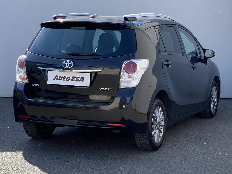 Toyota Verso 1.8i 