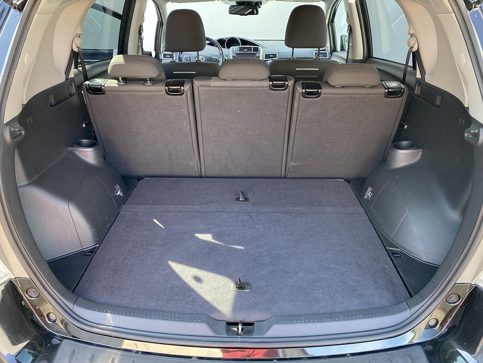 Toyota Verso 1.8i 