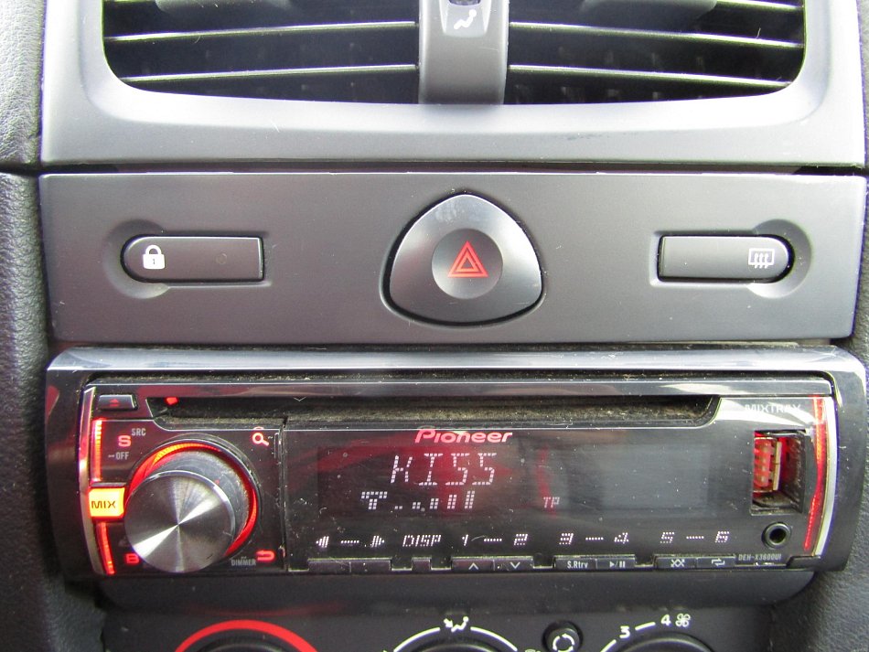 Renault Clio 1.2I 