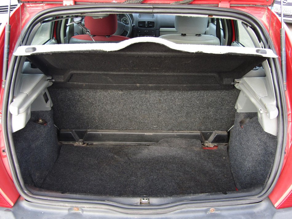 Renault Clio 1.2I 