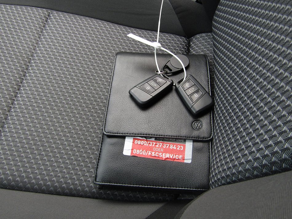 Volkswagen Passat 2.0 TDi 