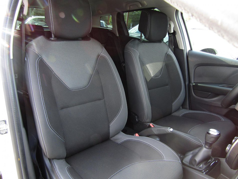 Renault Clio 1.2 i 16V 