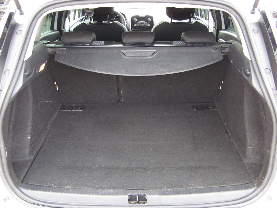 Renault Clio 1.2 i 16V 