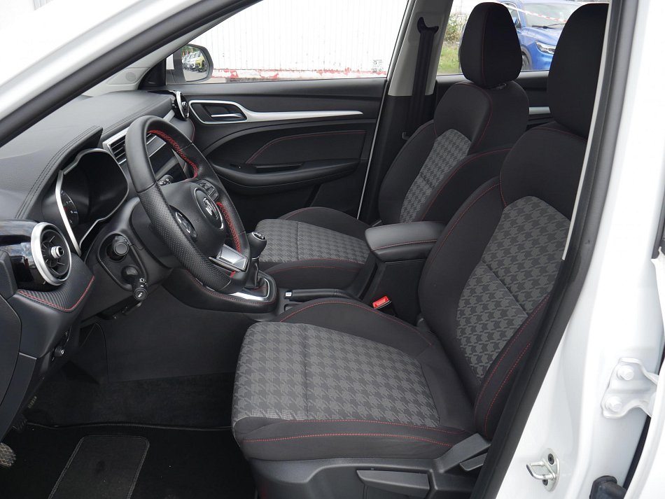 MG ZS 1.5 DVVT 