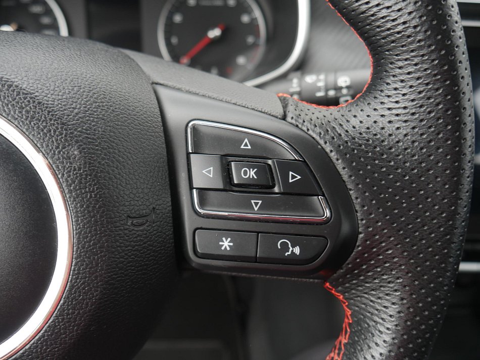 MG ZS 1.5 DVVT 