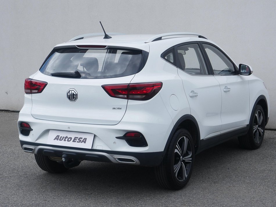 MG ZS 1.5 DVVT 