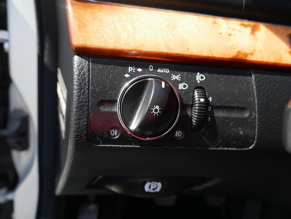 Mercedes-Benz Třída E 2.2 CDTi 