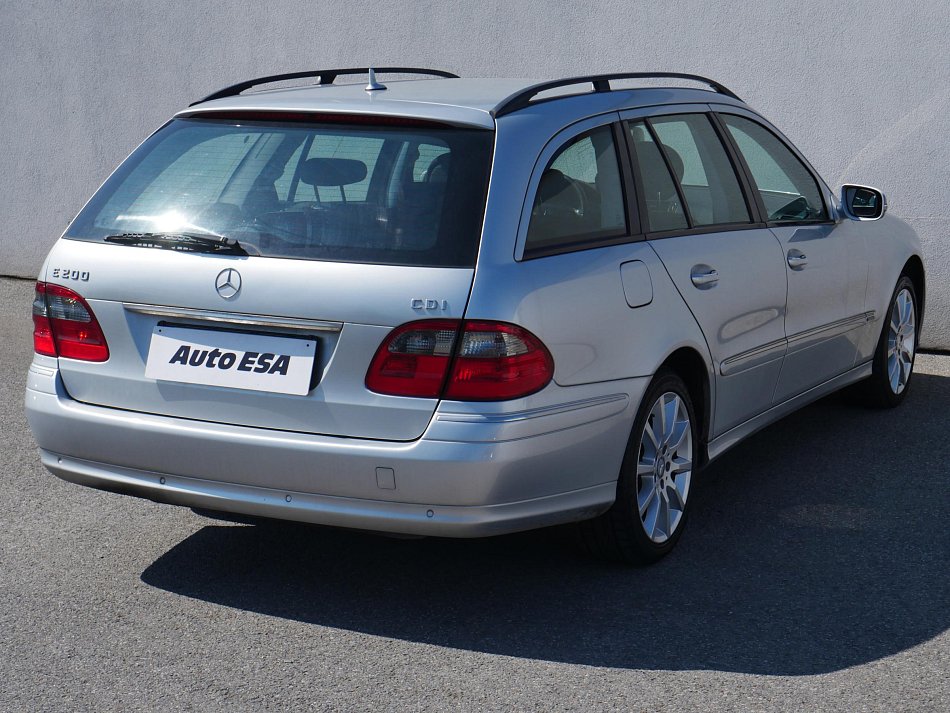Mercedes-Benz Třída E 2.2 CDTi 