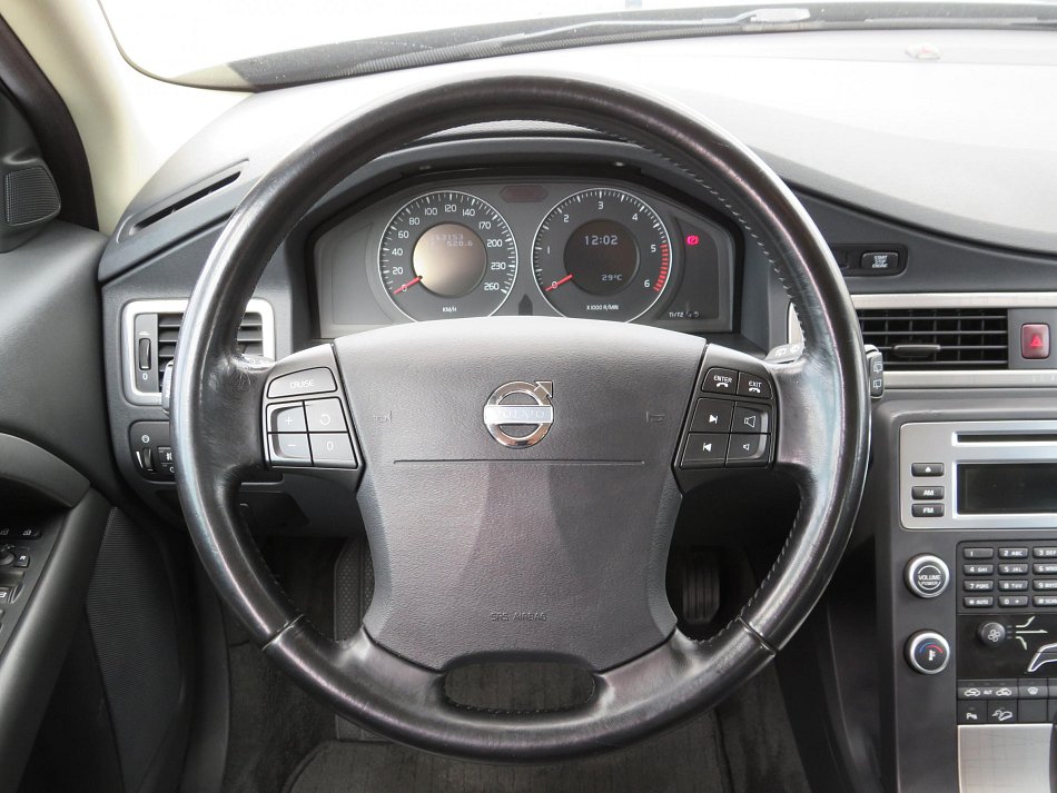 Volvo XC70 2.4 D5  AWD