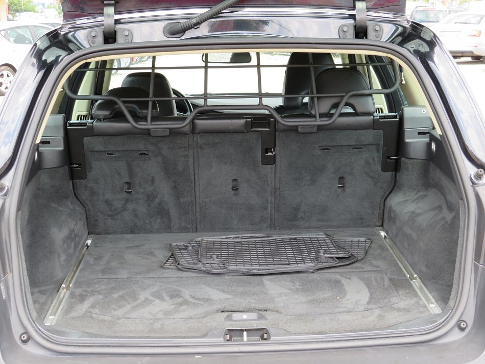 Volvo XC70 2.4 D5  AWD