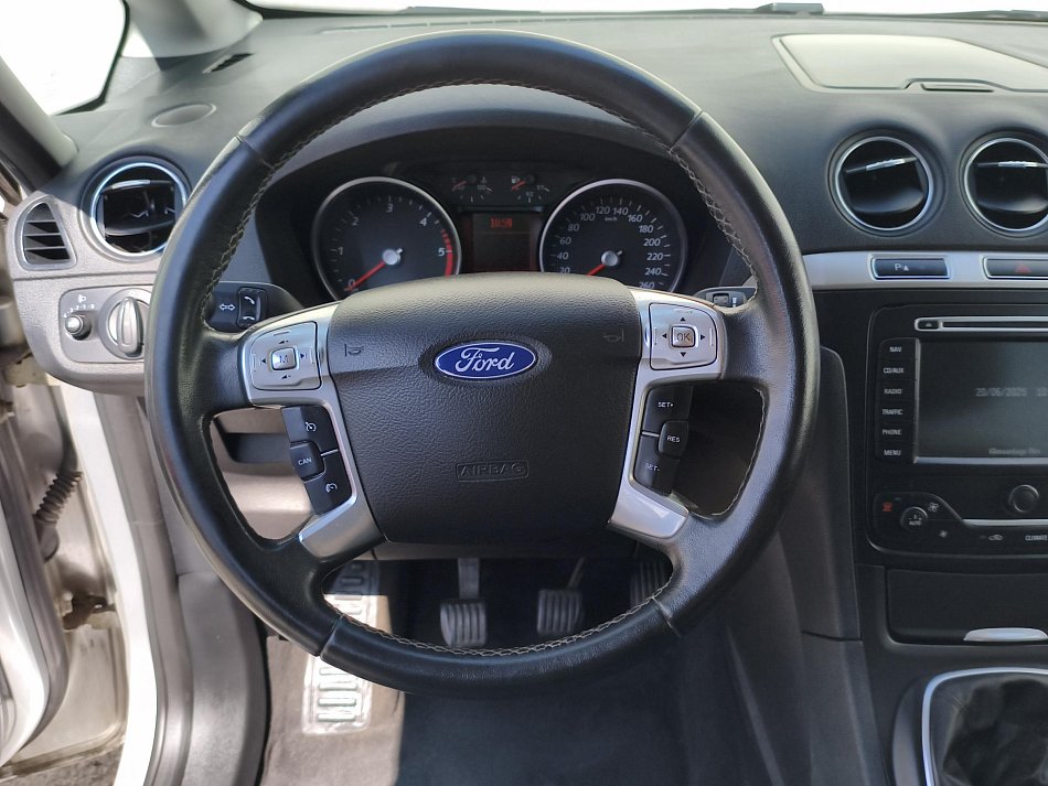 Ford Galaxy 2.0 TDi  7míst