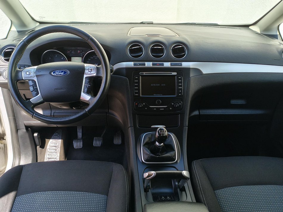 Ford Galaxy 2.0 TDi  7míst