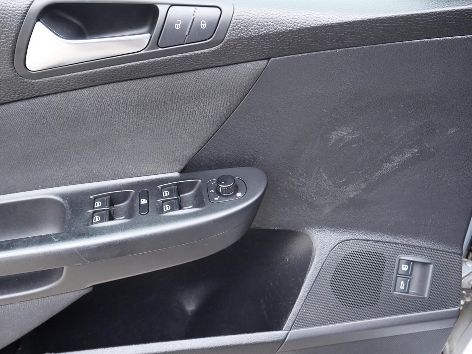 Volkswagen Passat 2.0 TDi 