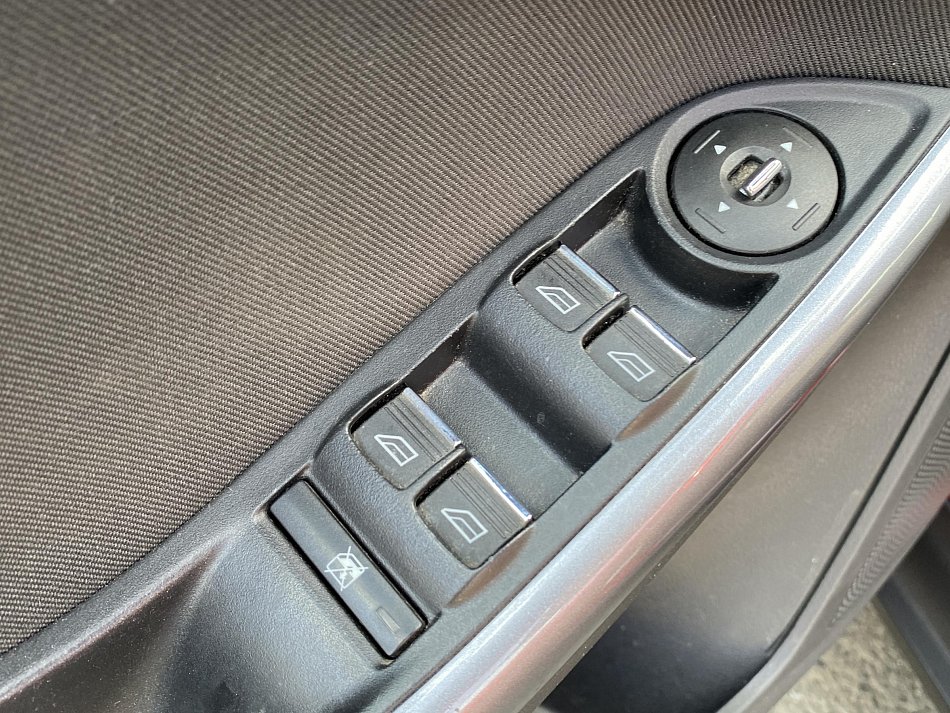 Ford Focus 1.0 EB 