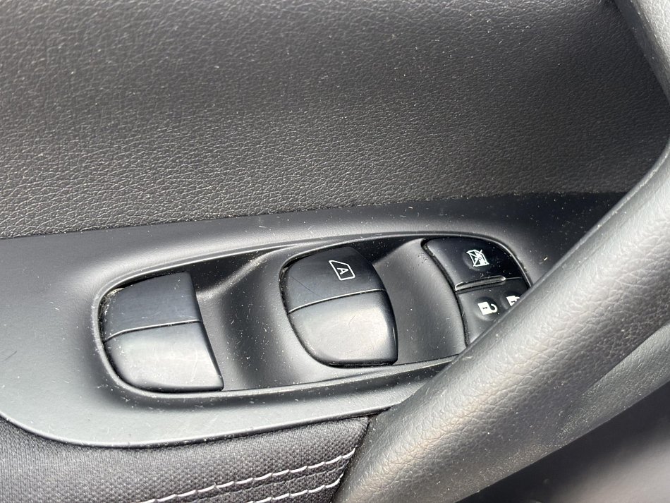 Nissan Qashqai 1.6 dCi N-Connecta 4x4
