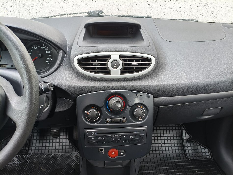Renault Clio 1.2 16V 