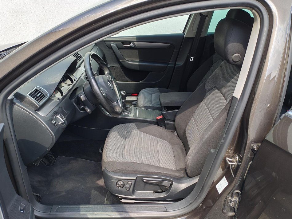 Volkswagen Passat 2.0 TDi Comfortline