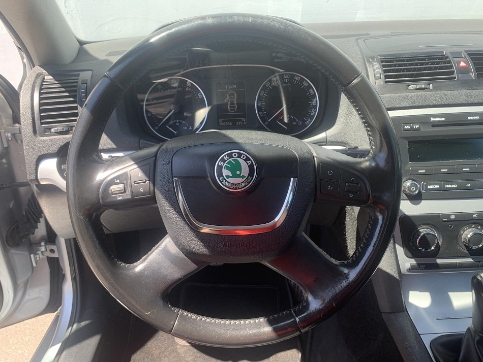 Škoda Octavia II 1.6i Ambition