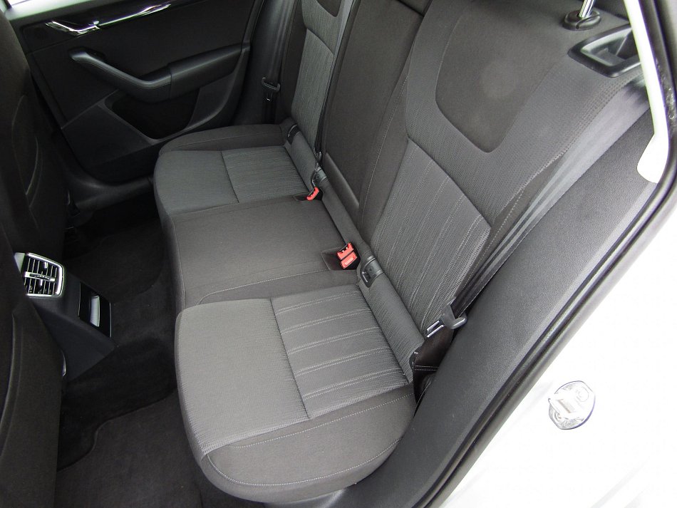 Škoda Octavia III 2.0 TDi  4x4