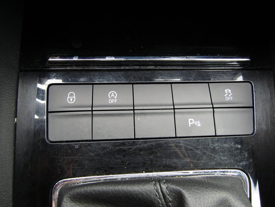 Škoda Octavia III 2.0 TDi  4x4