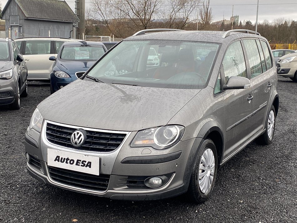 Volkswagen Touran 2.0TDi 