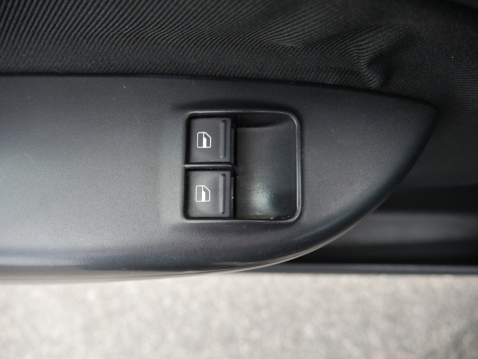 Škoda Octavia II 2.0 TDi Ambiente