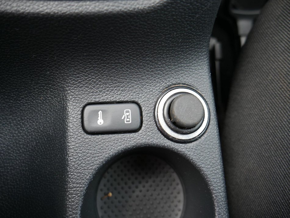 Škoda Octavia II 2.0 TDi Ambiente