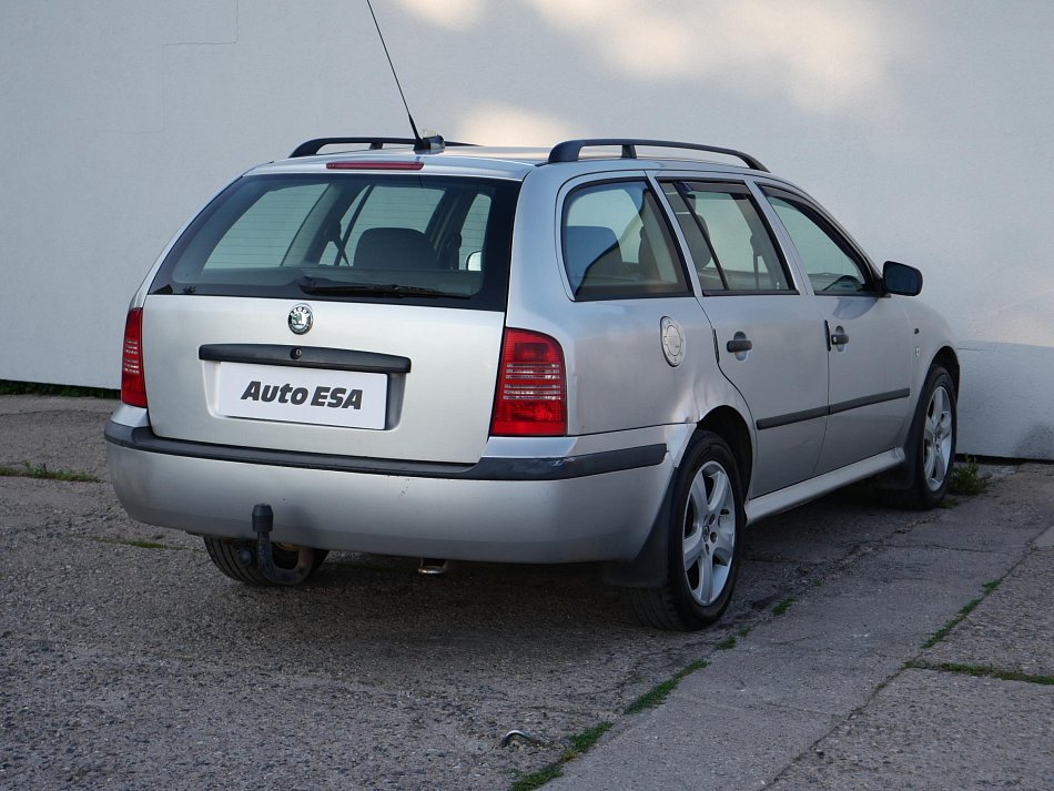 Škoda Octavia 1.6i 