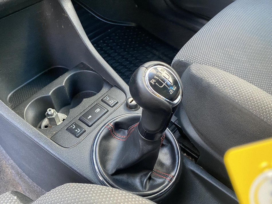 Škoda Roomster 1.6 i 