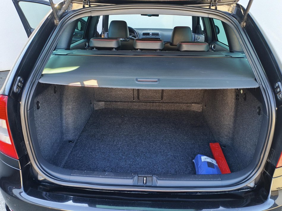 Škoda Octavia II 2.0 TDi RS