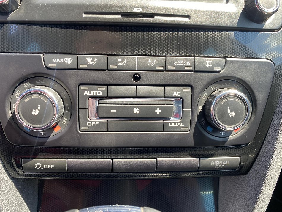 Škoda Octavia II 2.0 TDi RS
