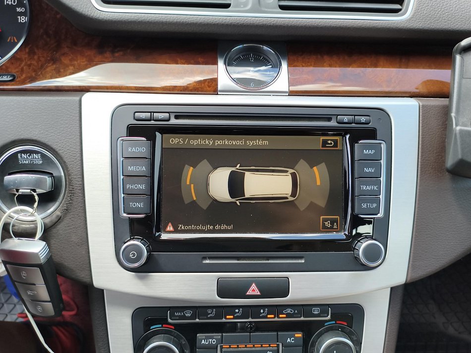 Volkswagen Passat 2.0 TDi Highline