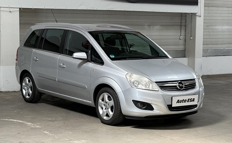 Opel Zafira 1.8 i 