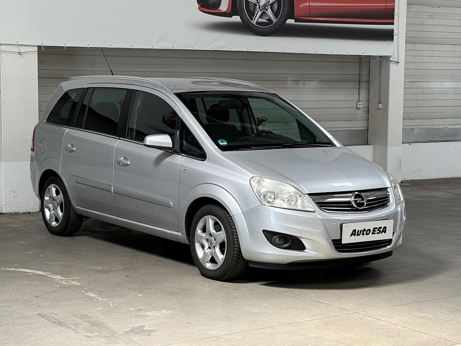 Opel Zafira 1.8 i 