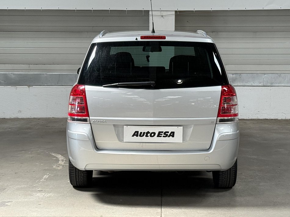 Opel Zafira 1.8 i 