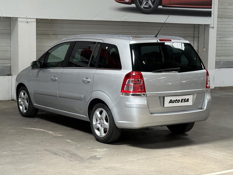 Opel Zafira 1.8 i 