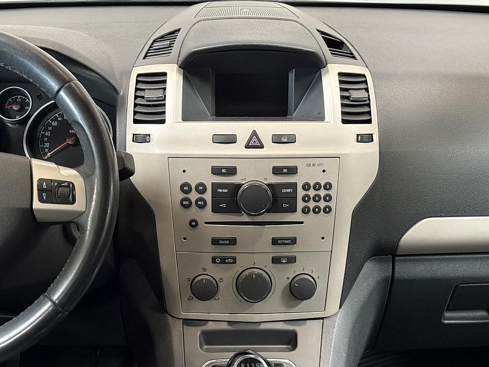 Opel Zafira 1.8 i 