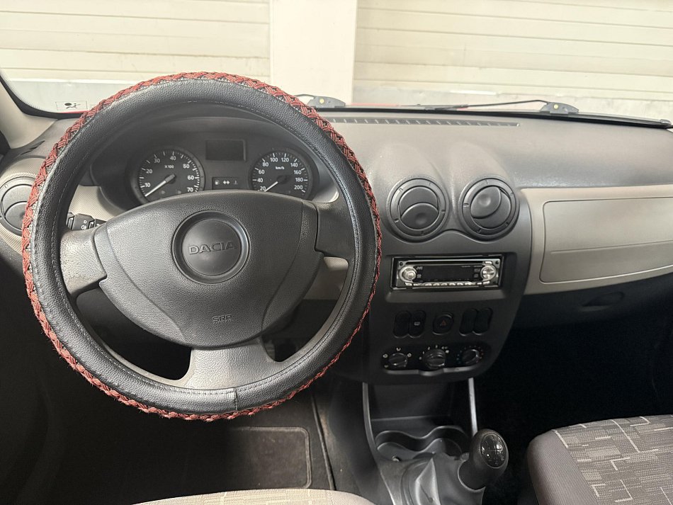 Dacia Sandero 1.4i 