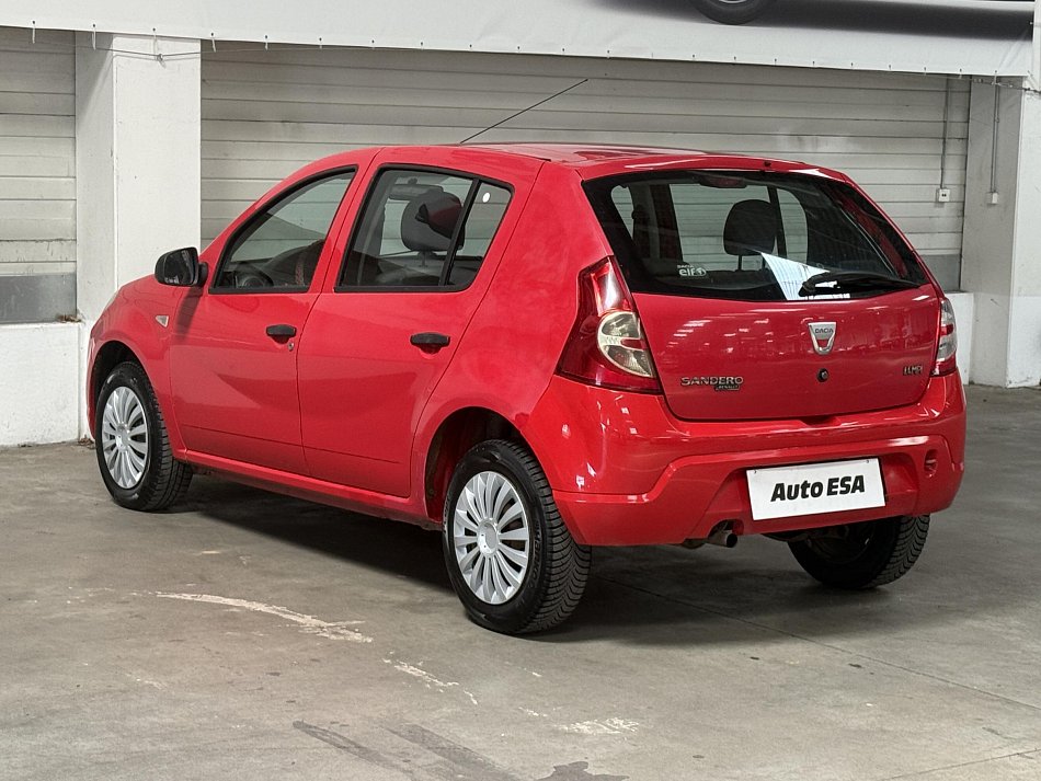 Dacia Sandero 1.4i 
