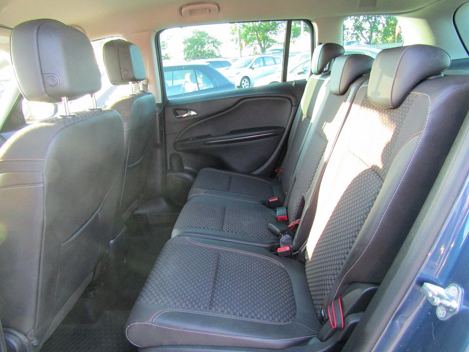 Opel Zafira 1.4T 