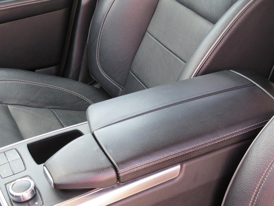 Mercedes-Benz Třída M 3.0CDi  4Mat
