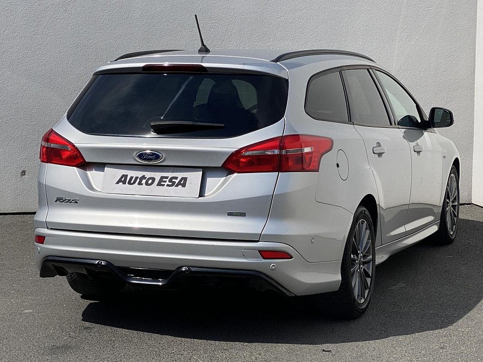 Ford Focus 1.0 EB ST-Line