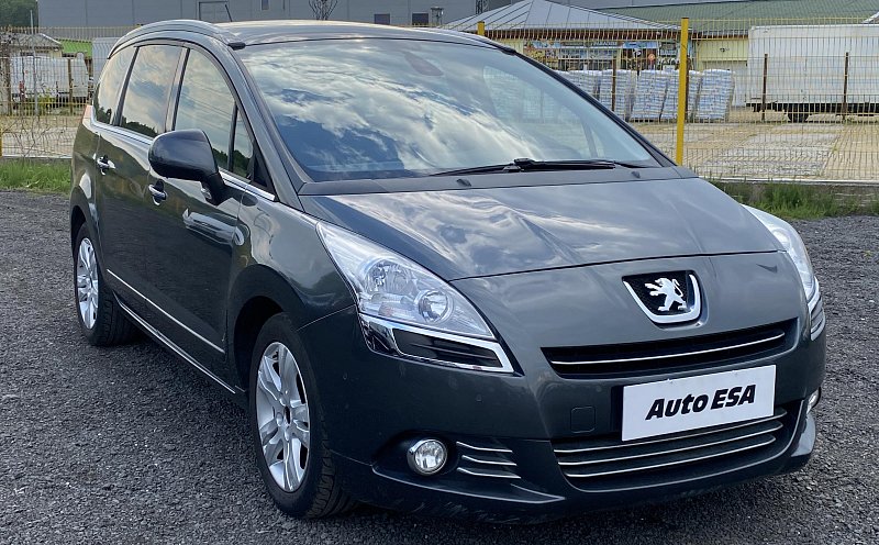 Peugeot 5008 2.0 HDi 