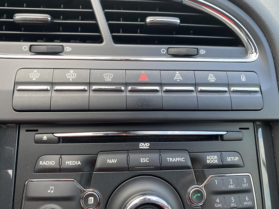 Peugeot 5008 2.0 HDi 