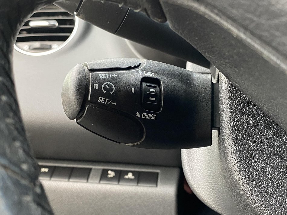 Peugeot 5008 2.0 HDi 