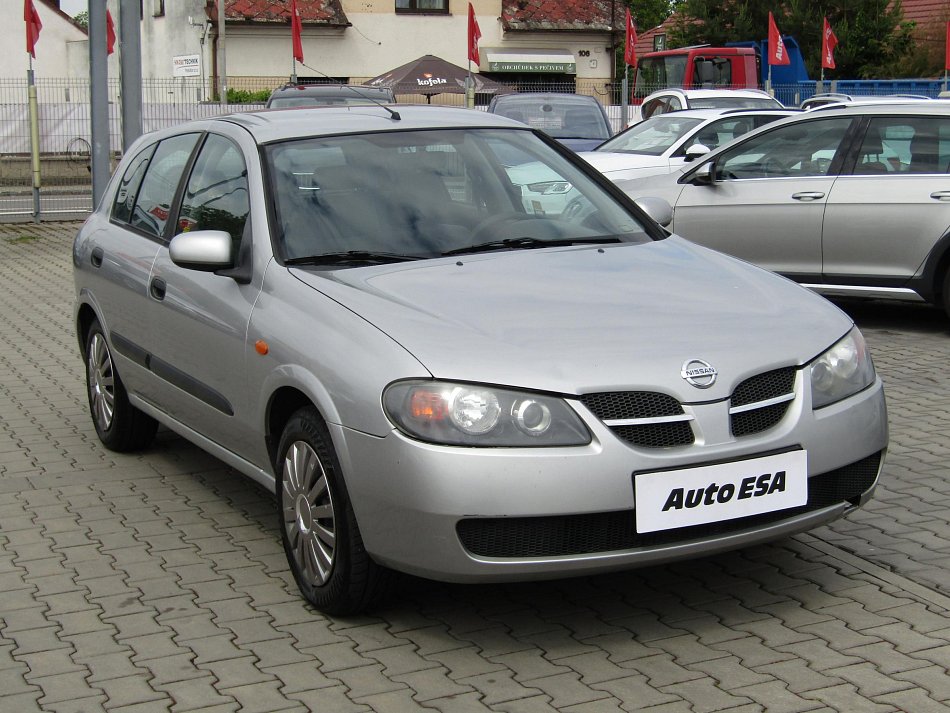 Nissan Almera 1.5 16V 